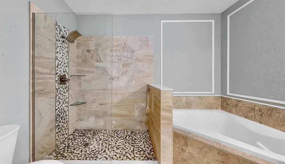 2773 VIA CIPRIANI #1330B Clearwater, FL 33764