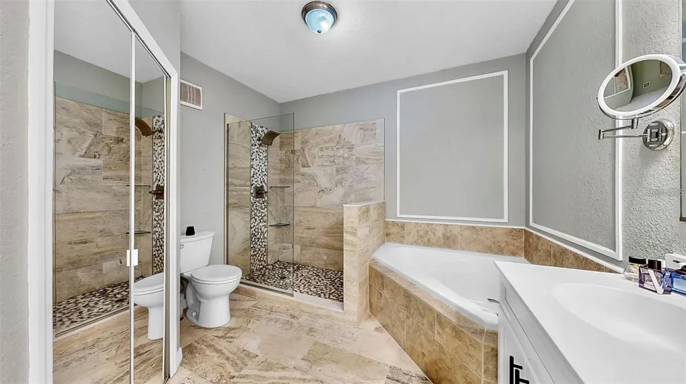 2773 VIA CIPRIANI #1330B Clearwater, FL 33764