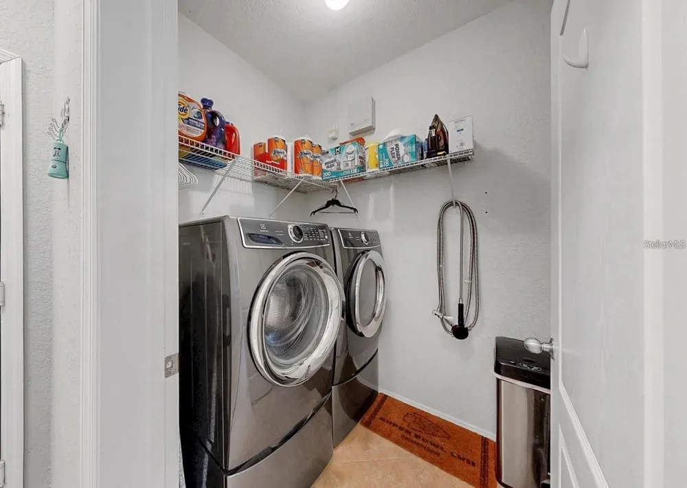 2773 VIA CIPRIANI #1330B Clearwater, FL 33764