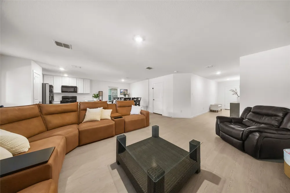 260 Adelina Drive Little Elm, TX 75068