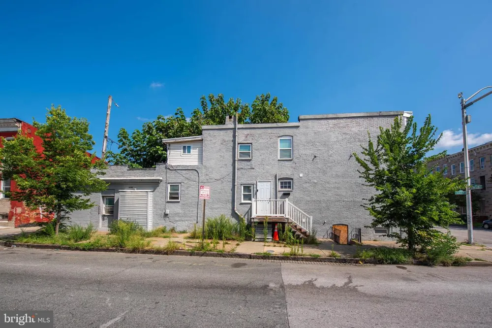 346 S PAYSON STREET Baltimore, MD 21223