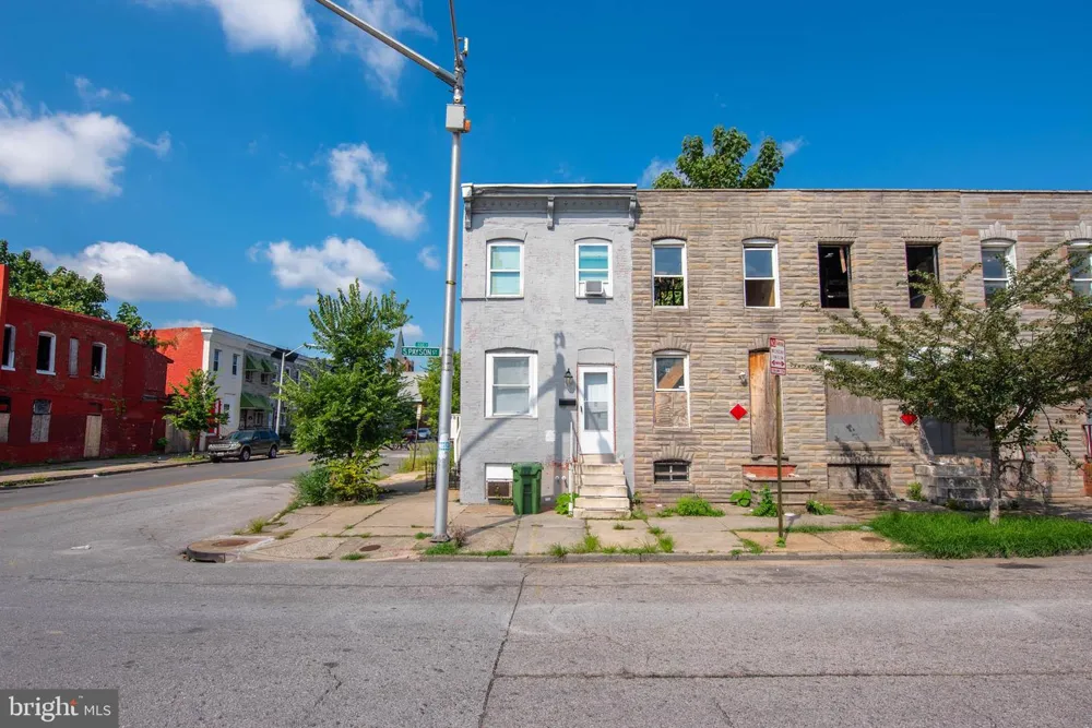 346 S PAYSON STREET Baltimore, MD 21223