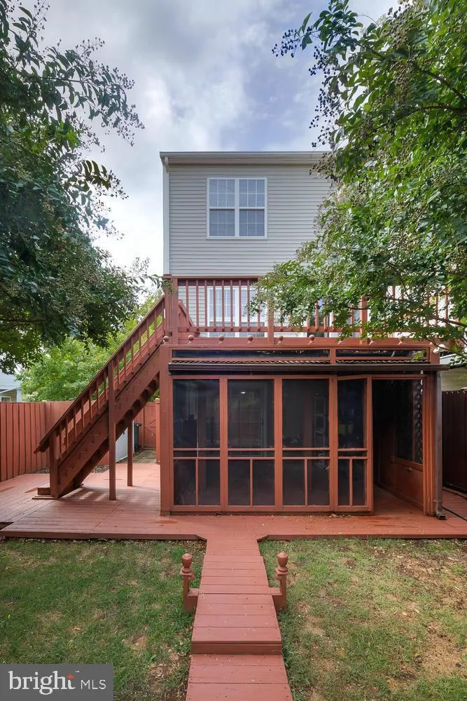 44102 TIPPECANOE TERRACE Ashburn, VA 20147