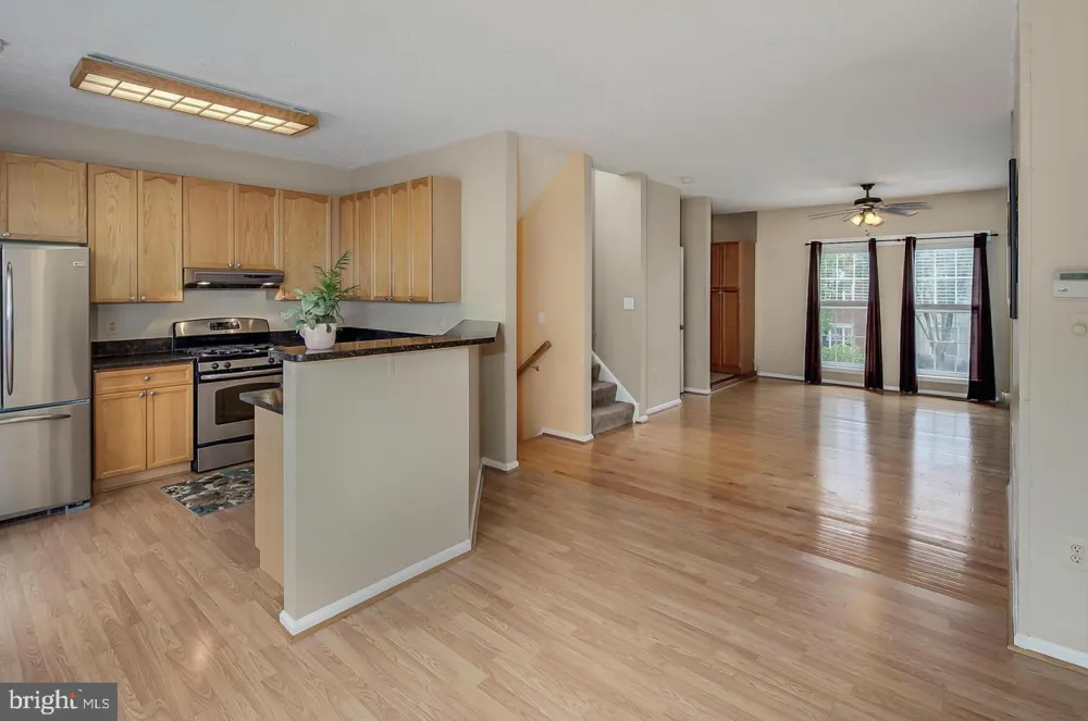 44102 TIPPECANOE TERRACE Ashburn, VA 20147
