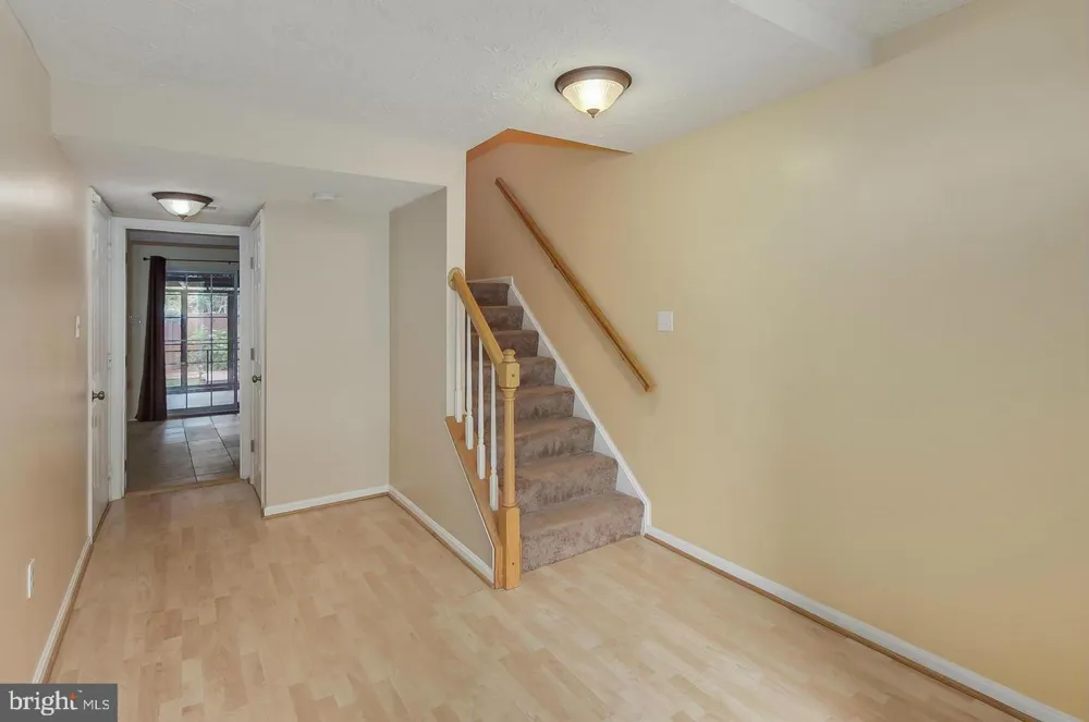 44102 TIPPECANOE TERRACE Ashburn, VA 20147