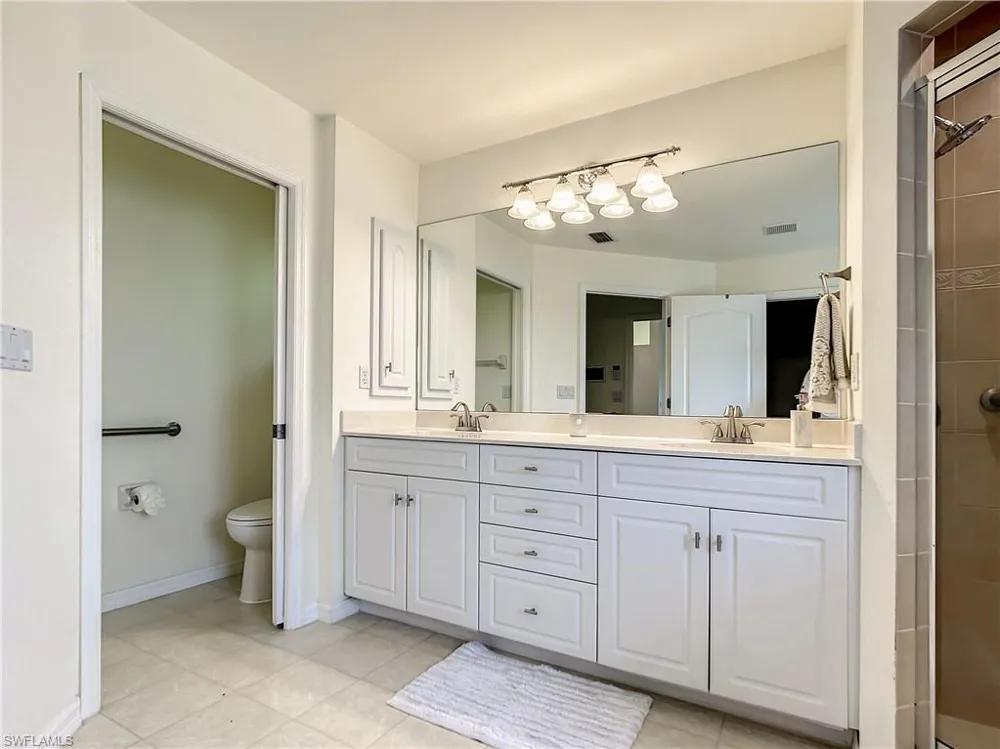 2129 Viscaya Parkway Cape Coral, FL 33990