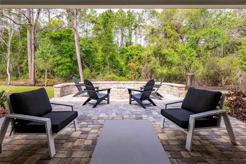 8466 SWAN VIEW CIRCLE Leesburg, FL 34788