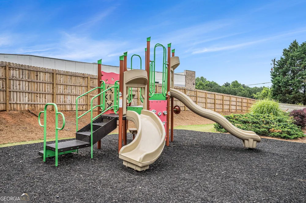 74 Slate DR Dallas, GA 30132