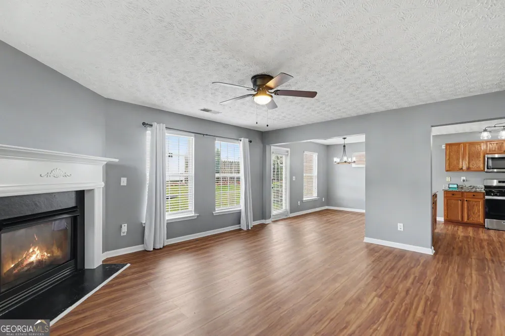 74 Slate DR Dallas, GA 30132