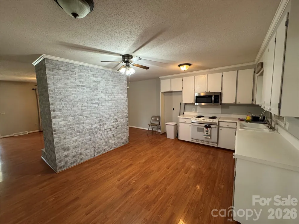 804 Lauras Lane Albemarle, NC 28001
