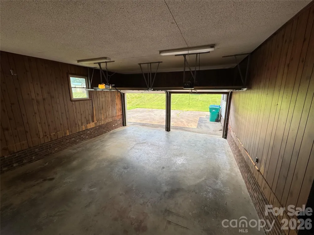 804 Lauras Lane Albemarle, NC 28001