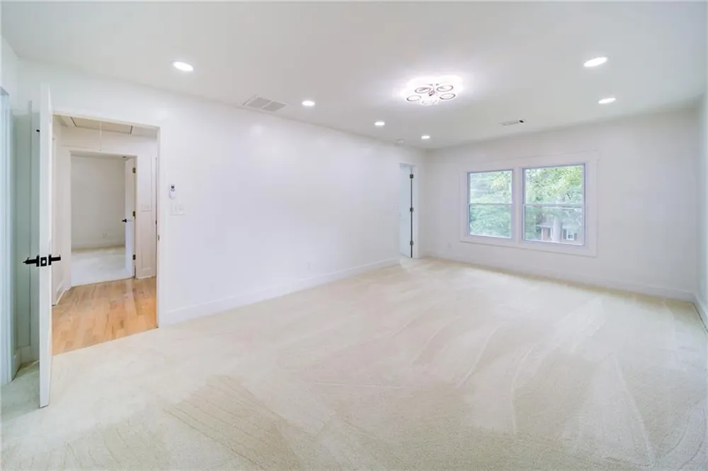 4307 Cedar Wood Drive SW Lilburn, GA 30047