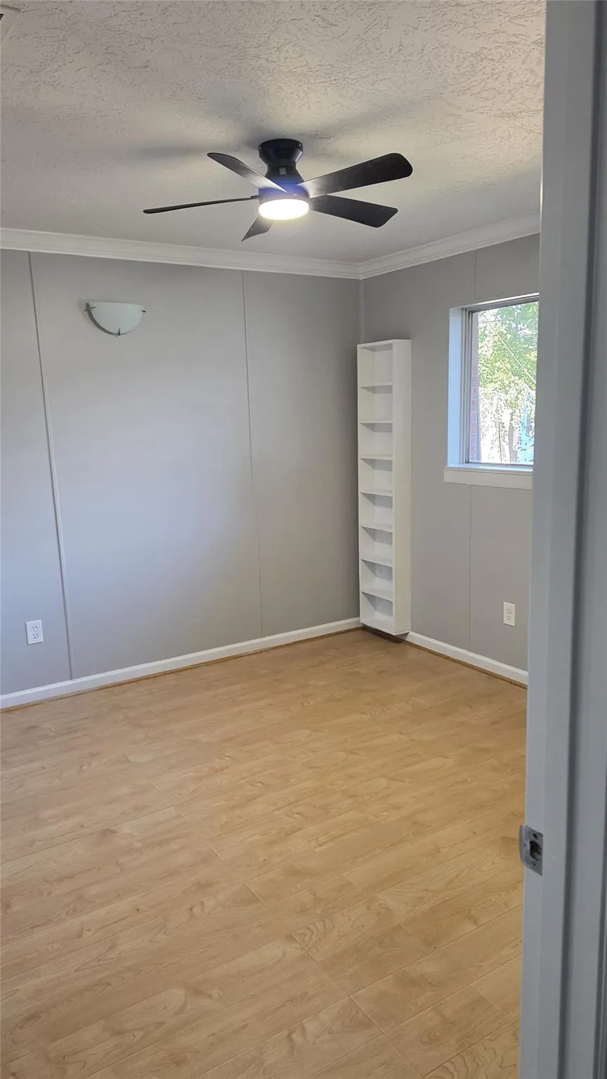 520 Westside Court Pasadena, TX 77502