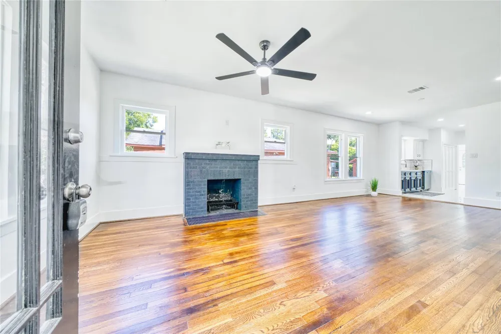 1569 Elliott Street Houston, TX 77023
