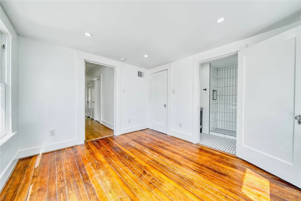 1569 Elliott Street Houston, TX 77023