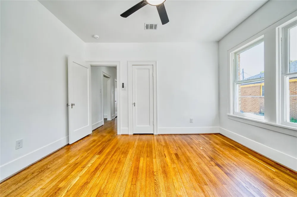 1569 Elliott Street Houston, TX 77023