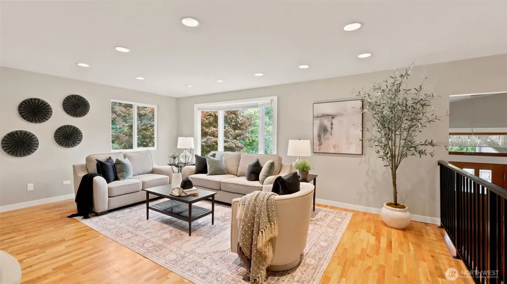 1703 128th Avenue SE Bellevue, WA 98005