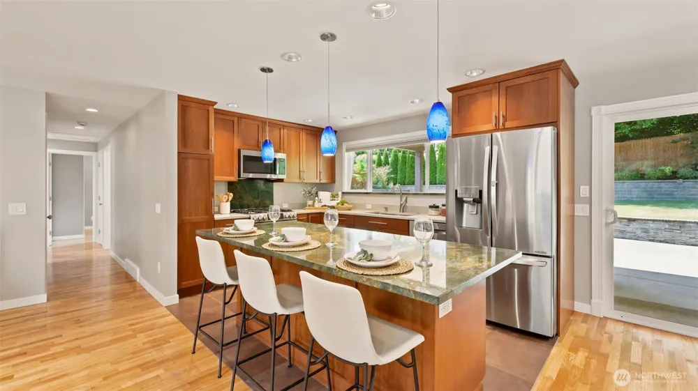 1703 128th Avenue SE Bellevue, WA 98005