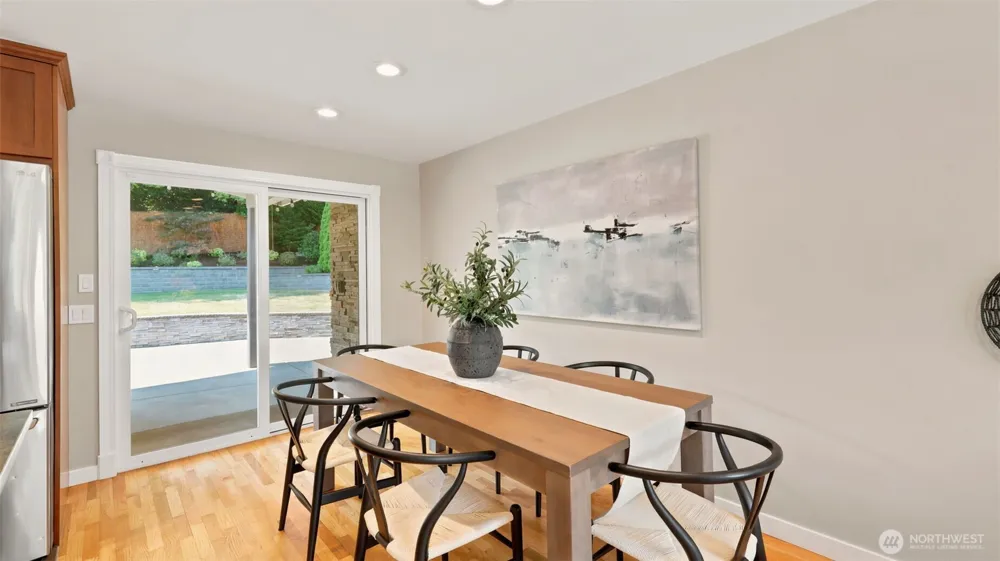 1703 128th Avenue SE Bellevue, WA 98005