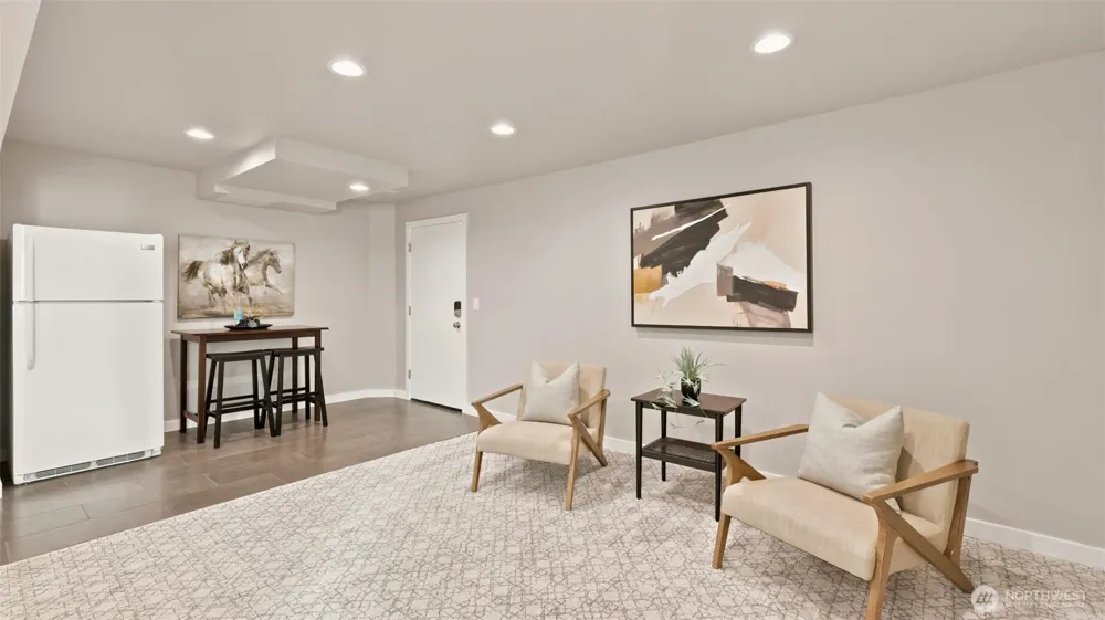 1703 128th Avenue SE Bellevue, WA 98005