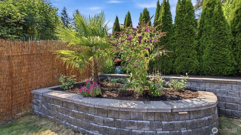 1703 128th Avenue SE Bellevue, WA 98005