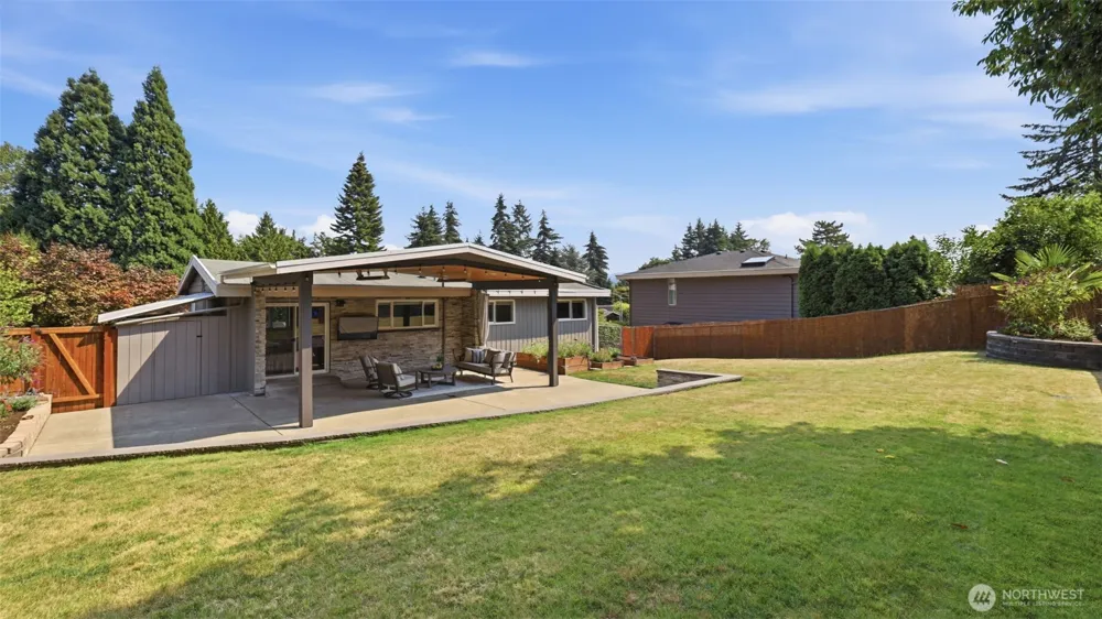 1703 128th Avenue SE Bellevue, WA 98005