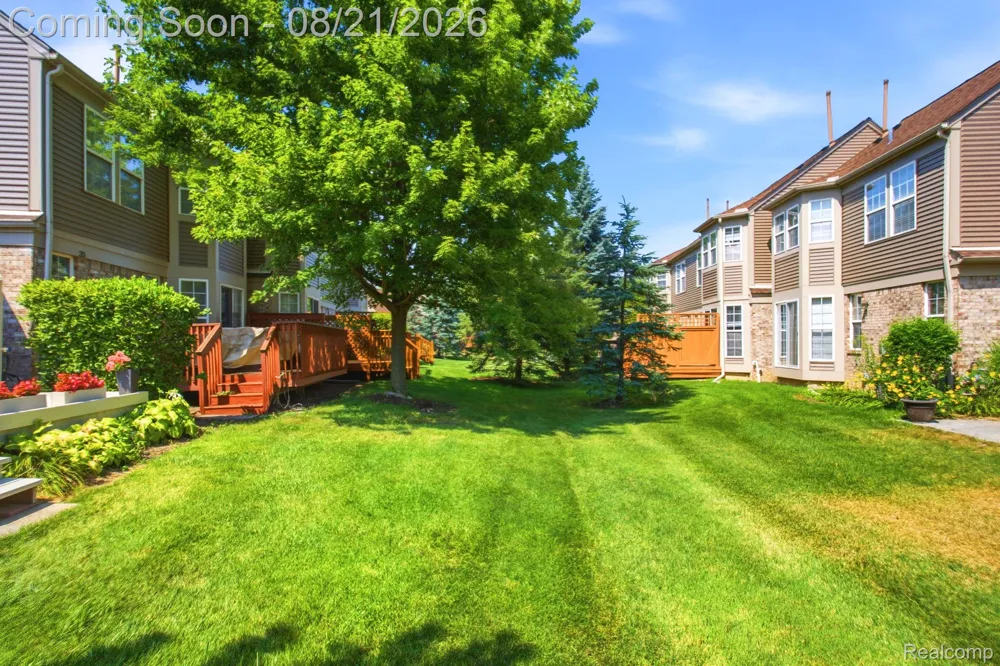4603 Hunters Circle W Canton Charter Township, MI 48188