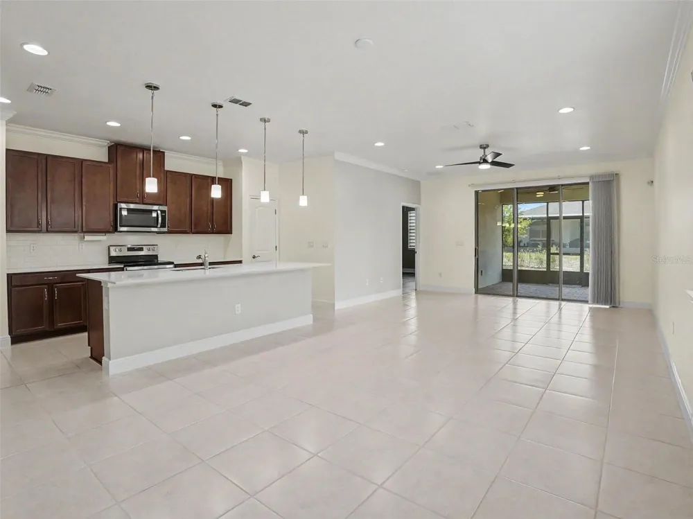 3128 SONGBIRD CIR Harmony, FL 34773