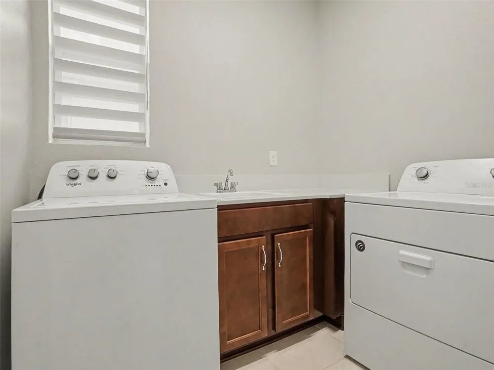 3128 SONGBIRD CIR Harmony, FL 34773