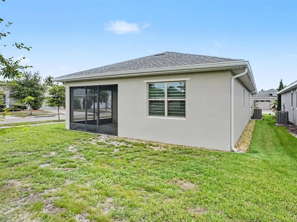 3128 SONGBIRD CIR Harmony, FL 34773