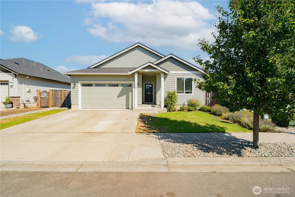 1707 NW 27th Avenue Battle Ground, WA 98604