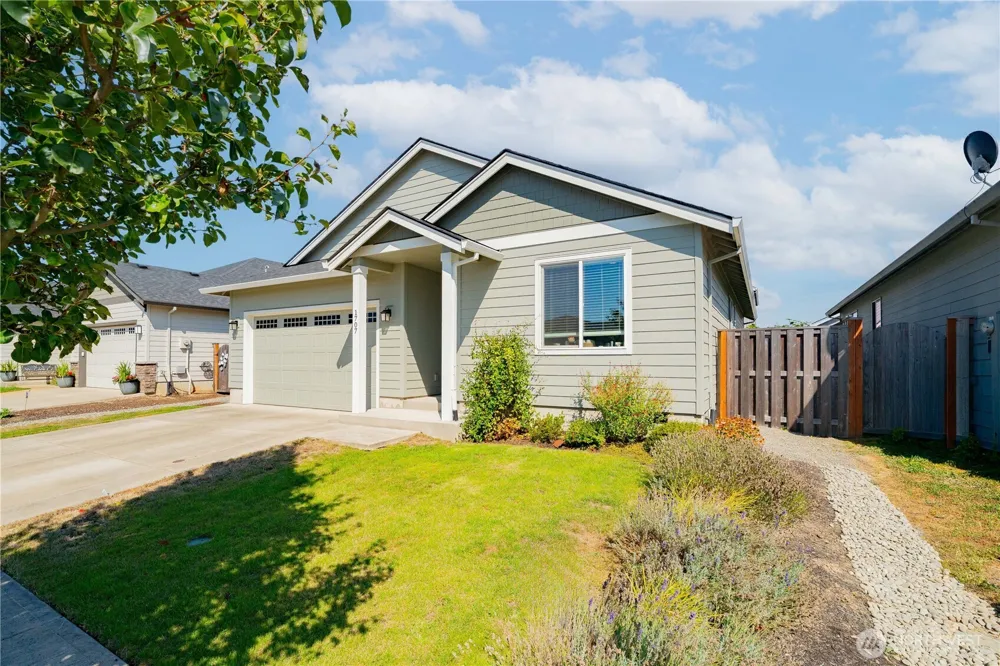 1707 NW 27th Avenue Battle Ground, WA 98604