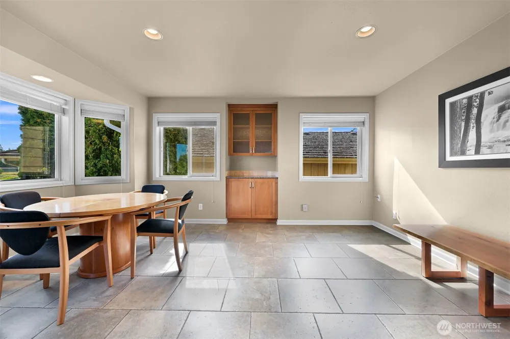 4771 S Golf Course Drive Blaine, WA 98230