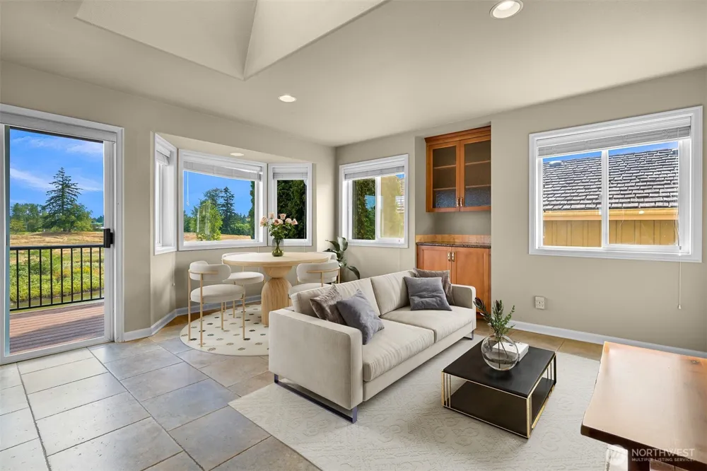 4771 S Golf Course Drive Blaine, WA 98230