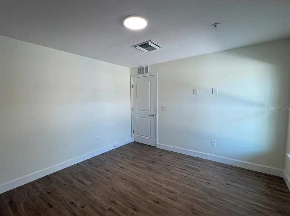 2232 FLORIDA DRIVE #201 Deltona, FL 32738