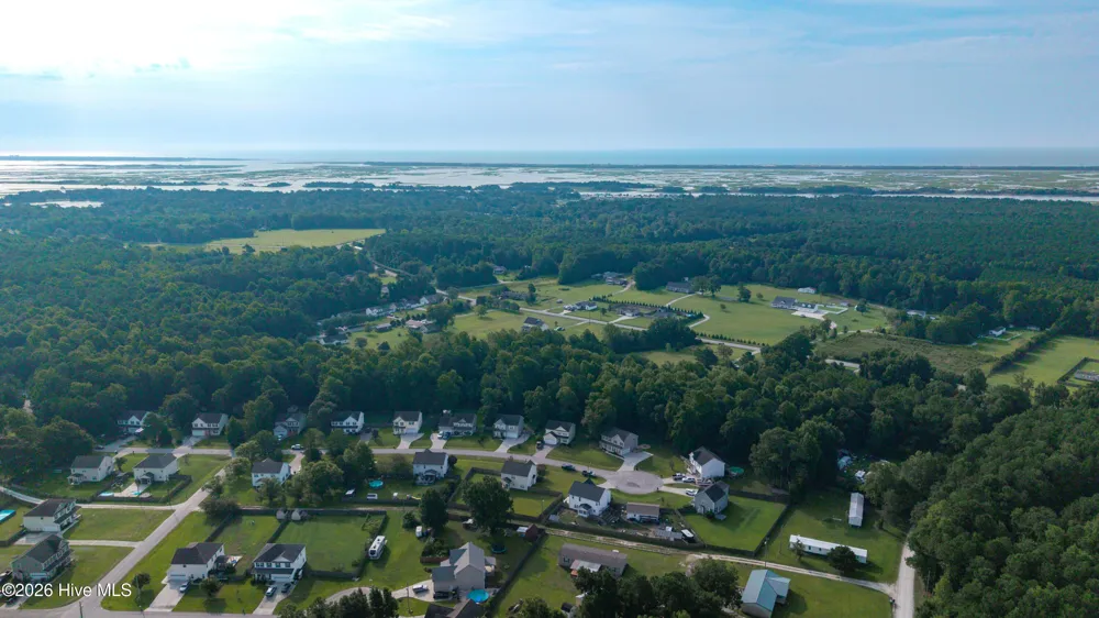 221 Rudolph Lane Hubert, NC 28539