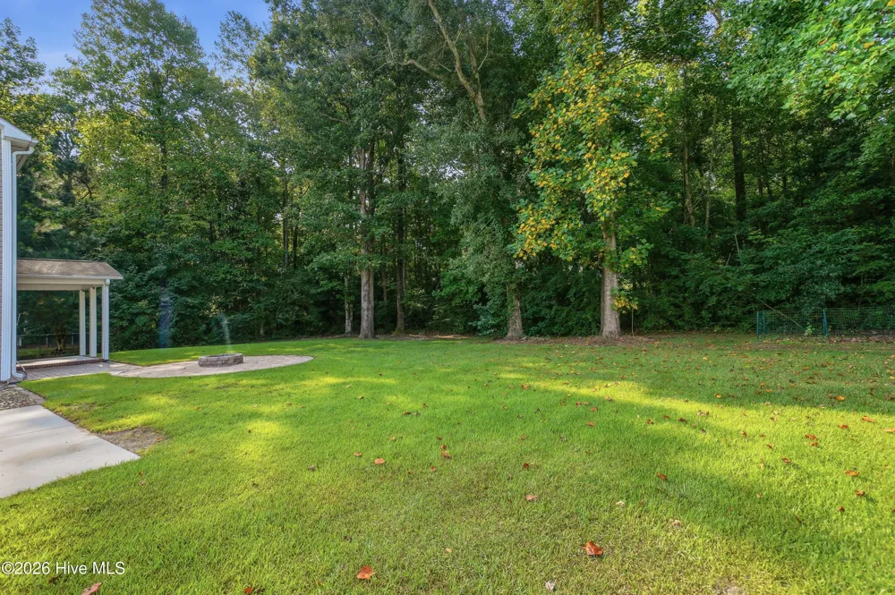 221 Rudolph Lane Hubert, NC 28539