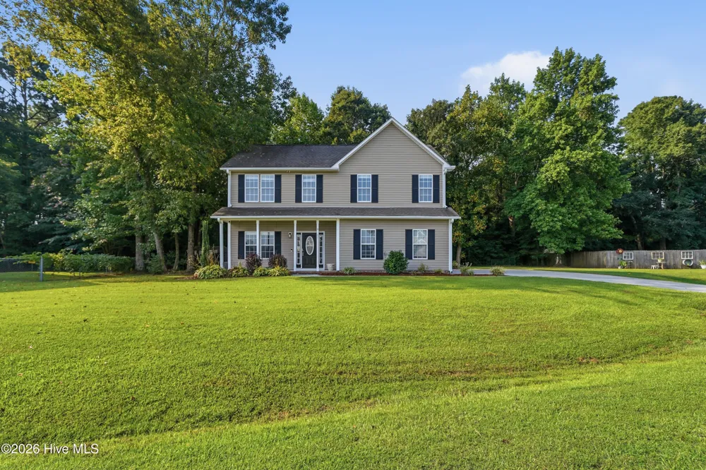 221 Rudolph Lane Hubert, NC 28539
