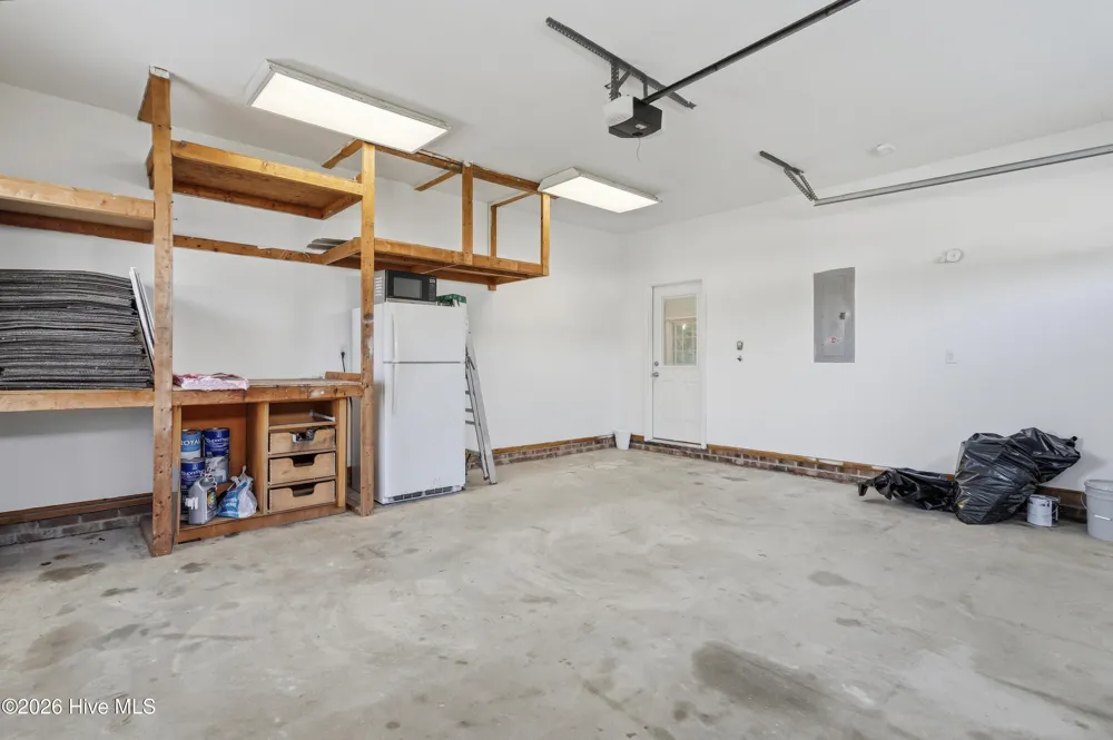 221 Rudolph Lane Hubert, NC 28539