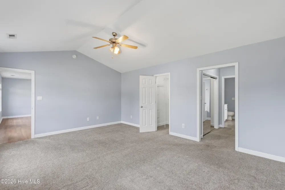 221 Rudolph Lane Hubert, NC 28539