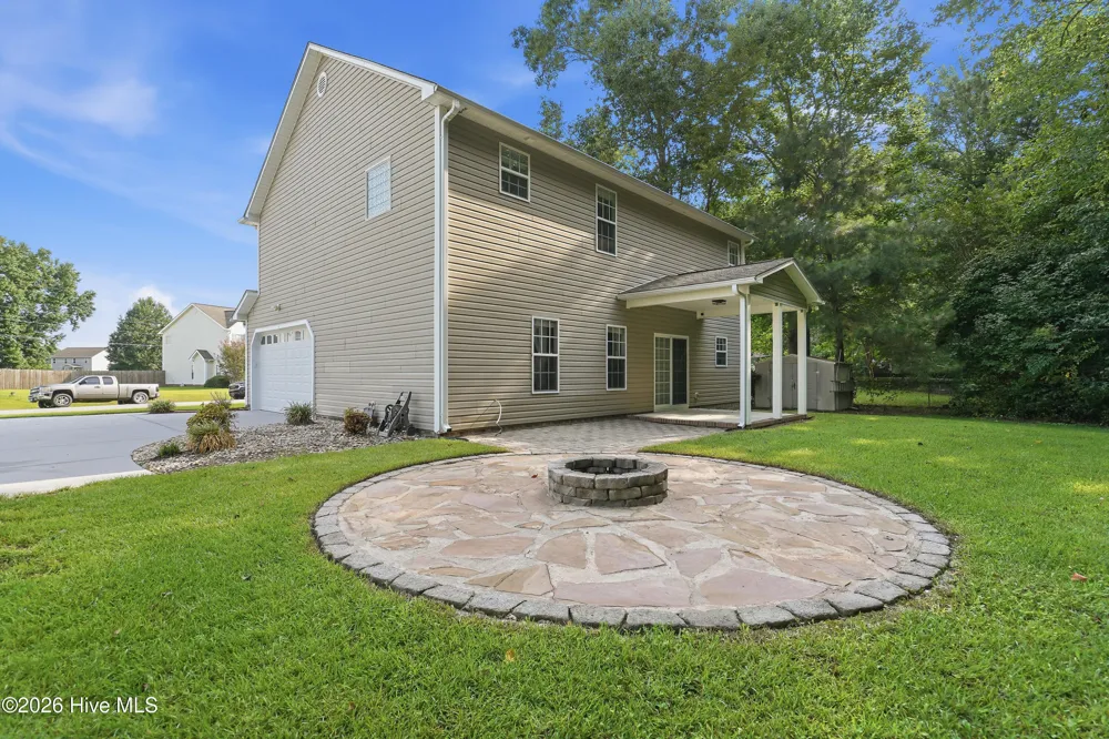 221 Rudolph Lane Hubert, NC 28539