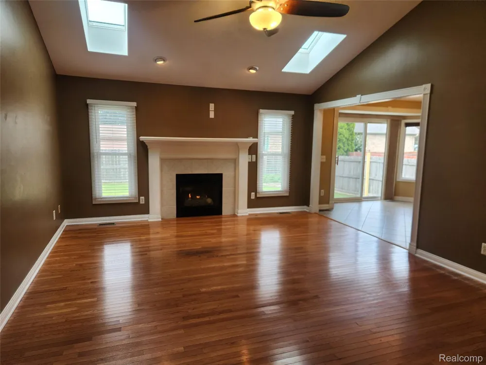 29007 Oakmont Drive Chesterfield Township, MI 48051