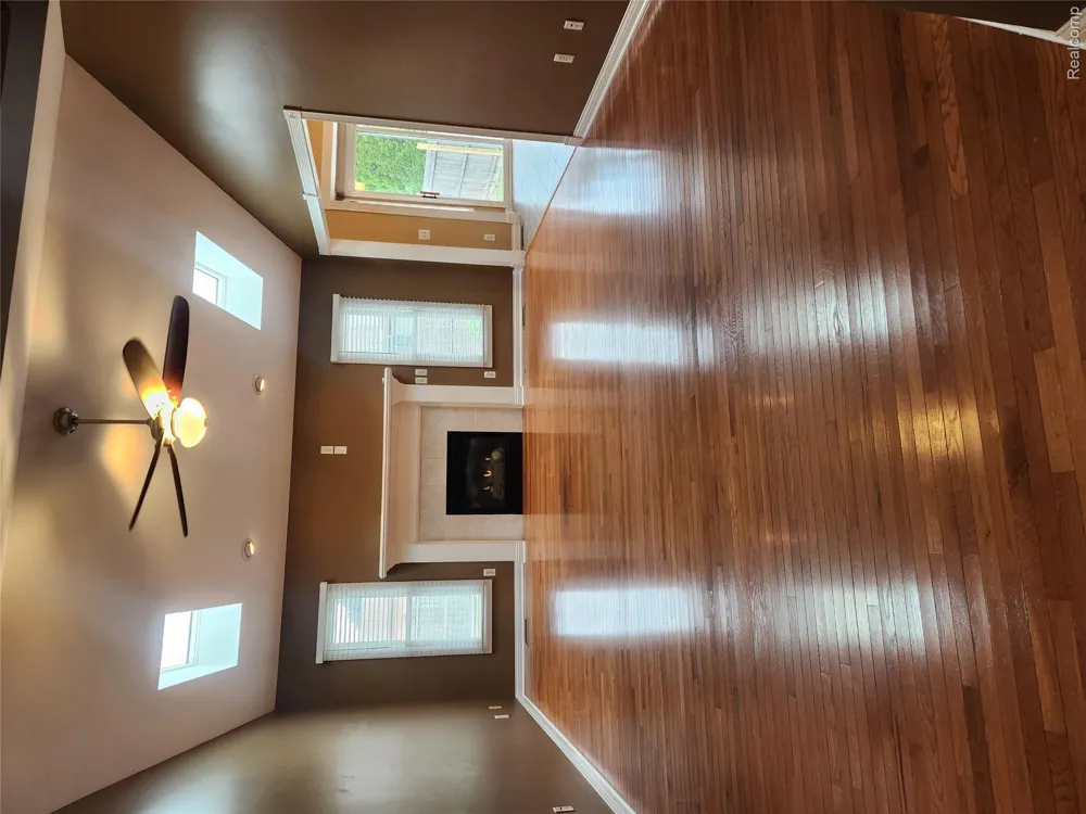 29007 Oakmont Drive Chesterfield Township, MI 48051