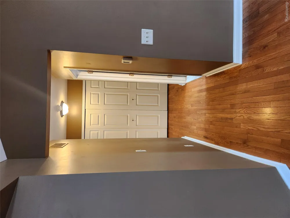 29007 Oakmont Drive Chesterfield Township, MI 48051