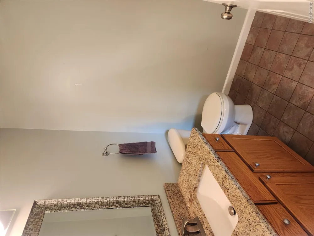 29007 Oakmont Drive Chesterfield Township, MI 48051