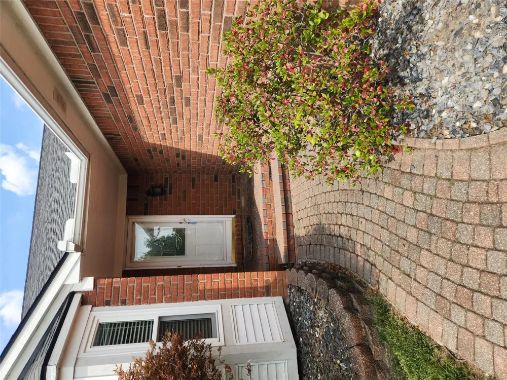 29007 Oakmont Drive Chesterfield Township, MI 48051