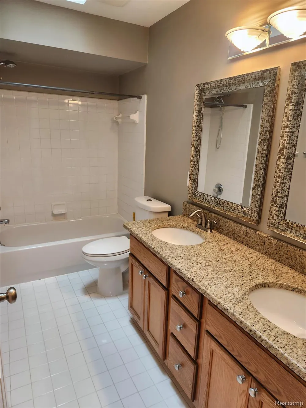 29007 Oakmont Drive Chesterfield Township, MI 48051