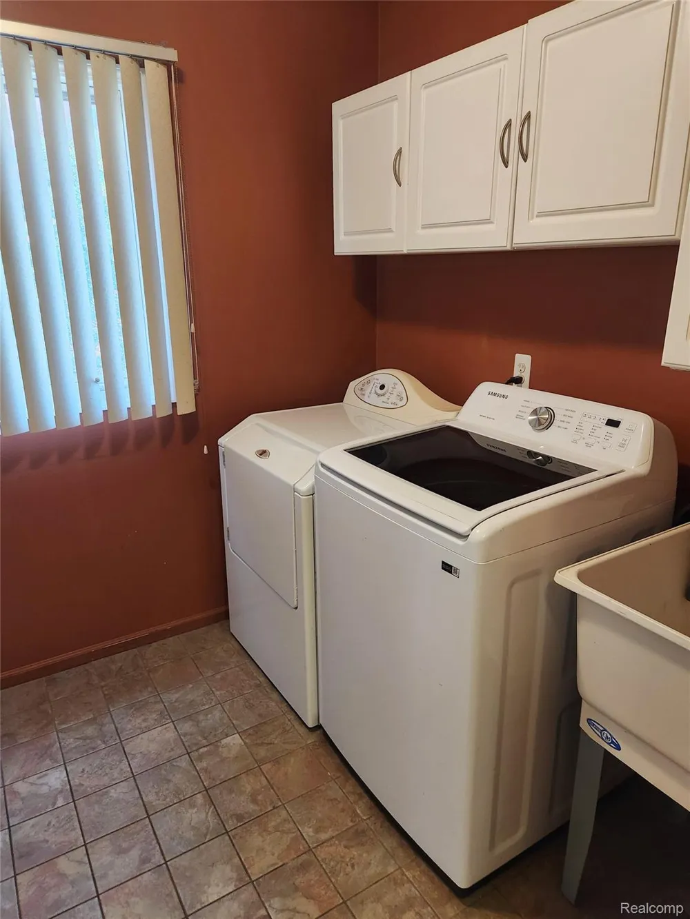 29007 Oakmont Drive Chesterfield Township, MI 48051