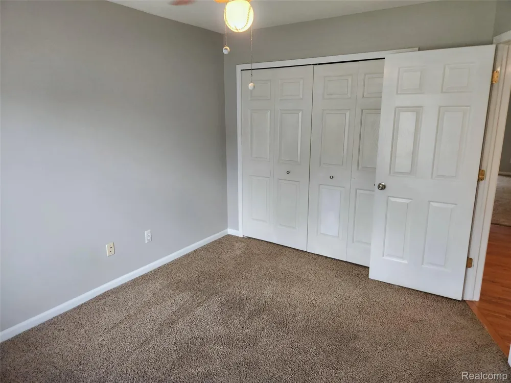 29007 Oakmont Drive Chesterfield Township, MI 48051
