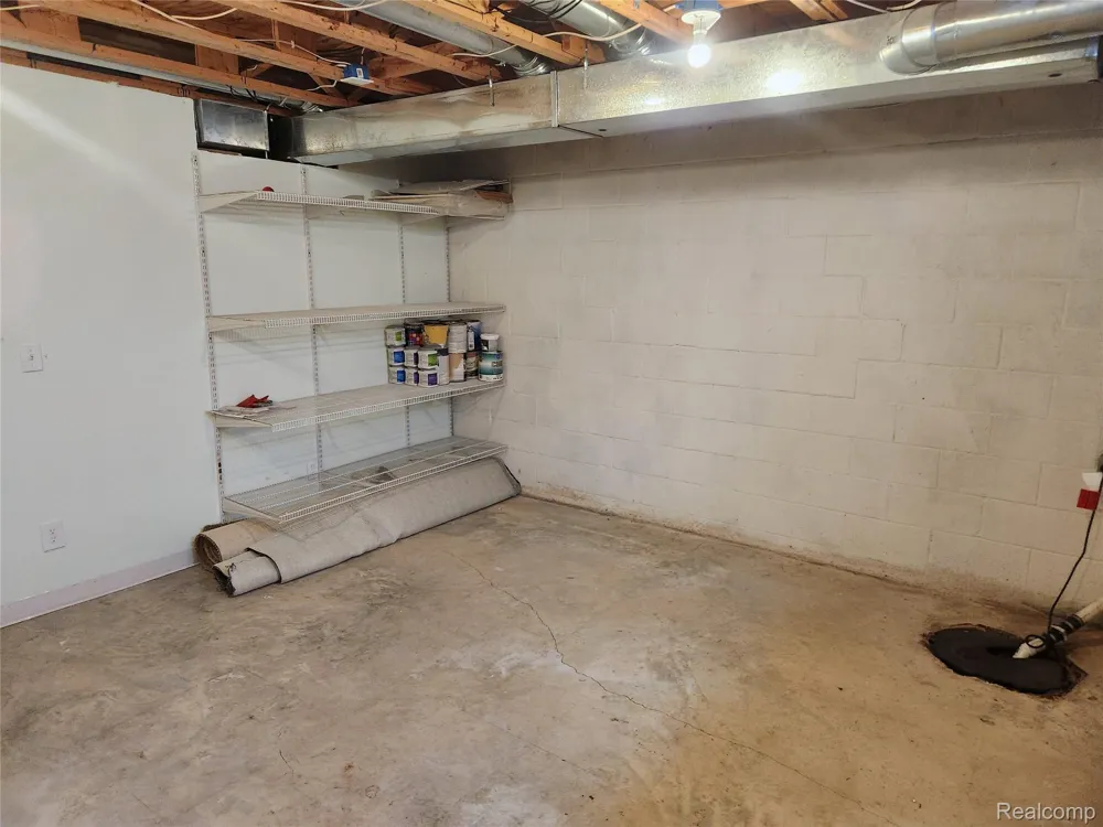 29007 Oakmont Drive Chesterfield Township, MI 48051